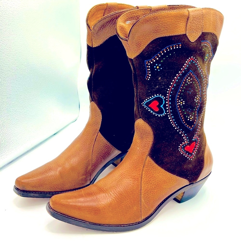 BRAZILIAN LEATHER EMBELLISHED COWBOY BOOT CLEAN,CLEAN (PHOTOS DONT DUE JUSTICE)